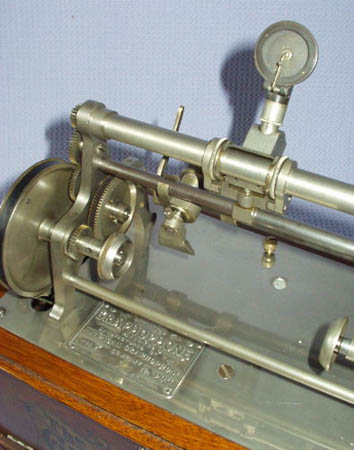 21GraphophoneKdetail